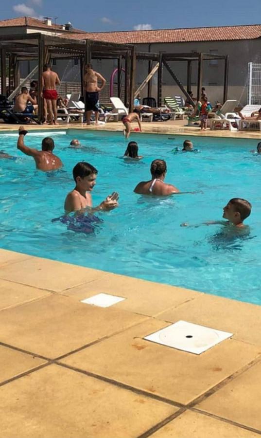 ガラルグ・ル・モンテュ Jasse Camarguaise 535 - Piscine Clim Parking Famille - Top Pros Servicesconciergerieヴィラ エクステリア 写真